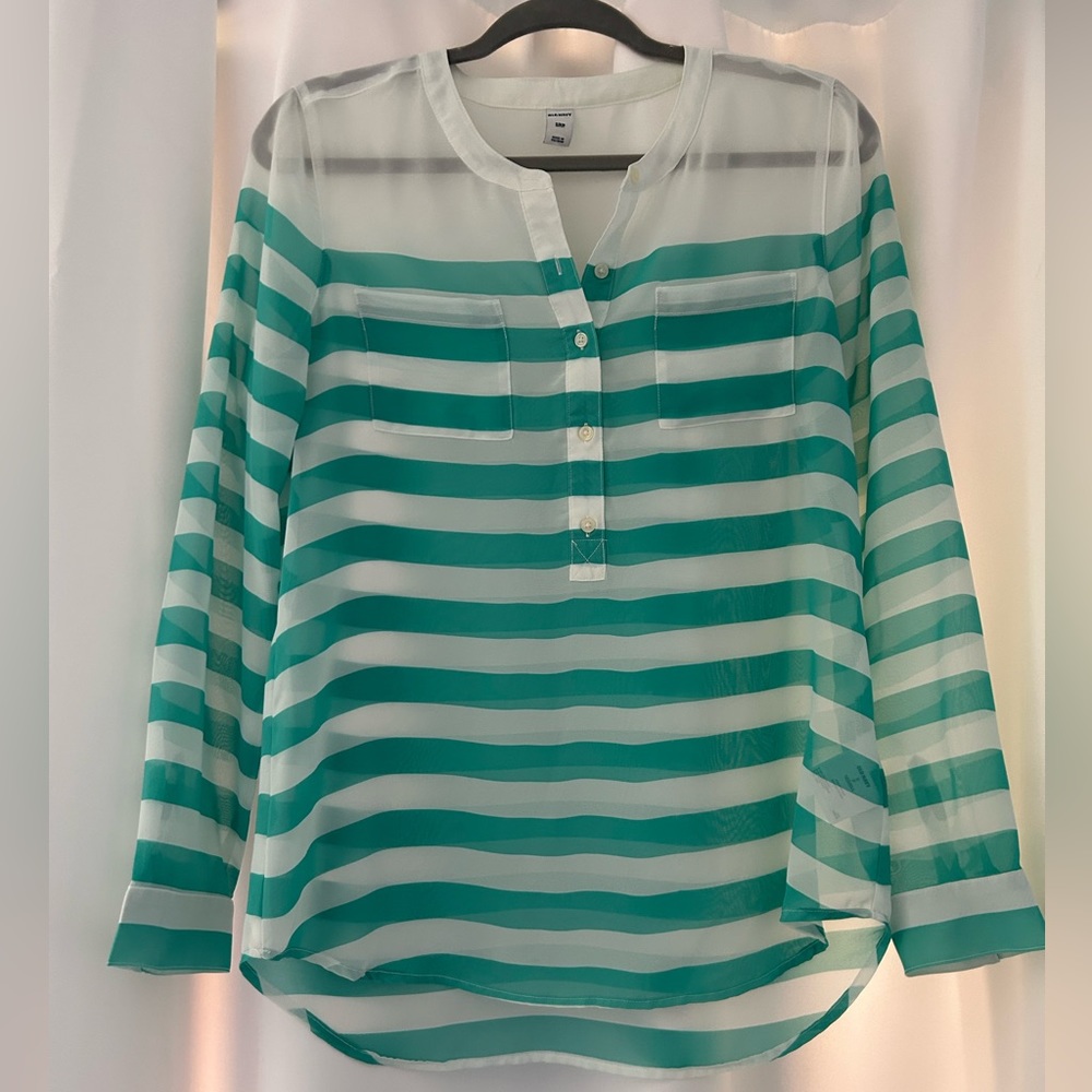 Old Navy Like New striped shirt.